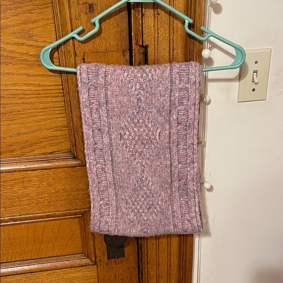 Light Purple/Pink Knit Infinity Scarf - Picture 1 of 5